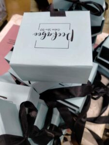 Abaya Box Suppliers in UAE - Silver Corner Packaging