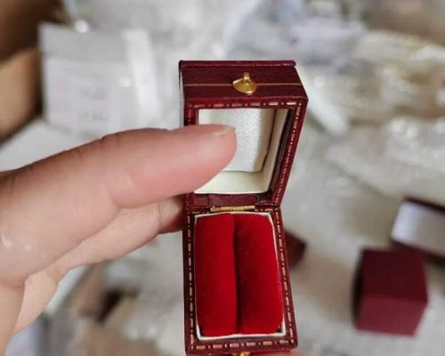 ring boxes manufacturers in Ajman uae Silver Corner Packaging (12)